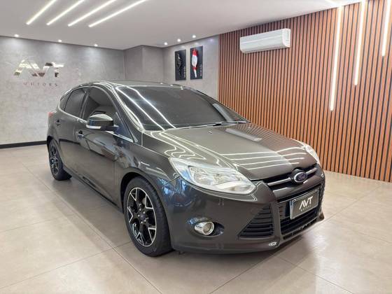 FORD FOCUS 2.0 TITANIUM 16V FLEX 4P POWERSHIFT